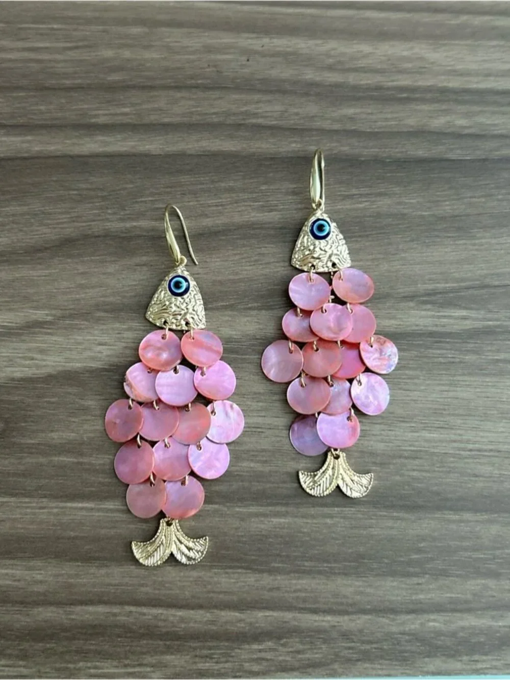 Fish drop earrings Q1174